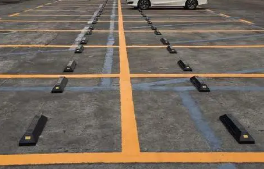 蘇州車位劃線解讀，小區路面哪些地方可以劃停車位?