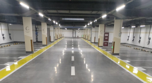 蘇州地下車(chē)庫(kù)道路劃線施工?找飛揚(yáng)市政