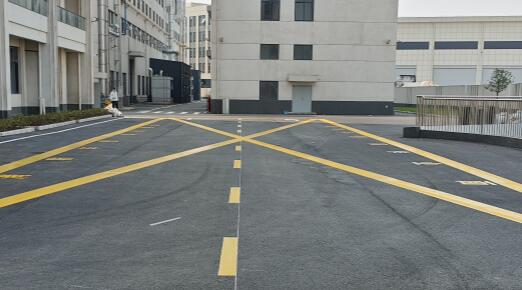 蘇州專業廠區劃線施工，筑牢安全根基，賦能企業騰飛