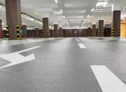 工廠磨石地坪施工難題不用愁，專業設備團隊來解憂