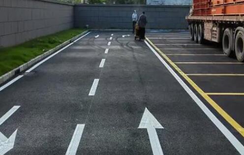 蘇州廠區(qū)劃線找行家，豐富經(jīng)驗(yàn)鑄就優(yōu)良施工質(zhì)量